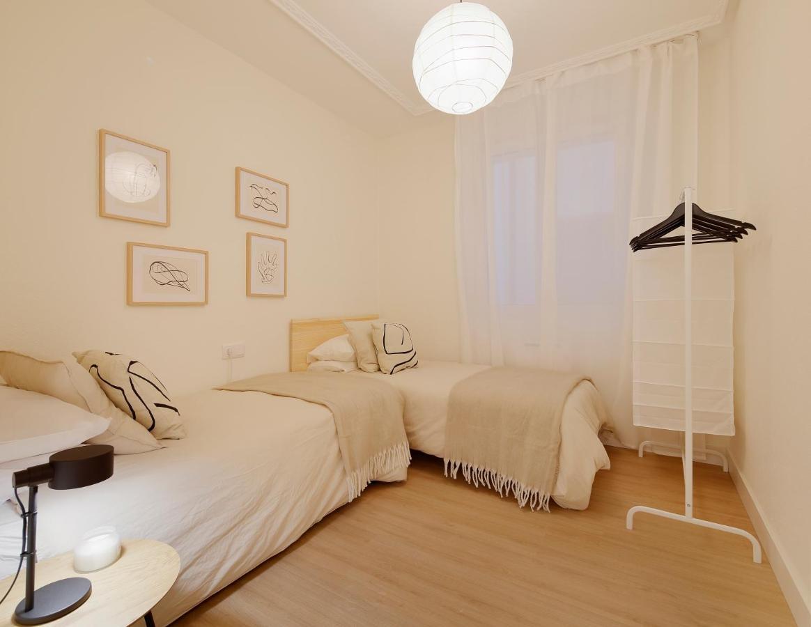 Emilio Tuya 60 Apartment Gijon Exterior photo